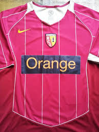Resumen de todas las compras y ventas del equipo lens en la actual temporada. 2005 06 Rc Lens Home Shirt L