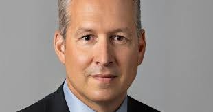 Laurie Wendt's Instagram, Twitter & Facebook