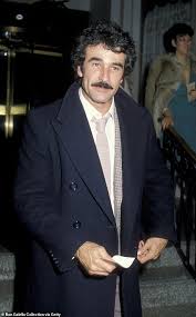 The beloved actor's wife, cheri catherine scott, revealed he passed away at his home in broomfield, colorado. 9wuw5yi1elswym