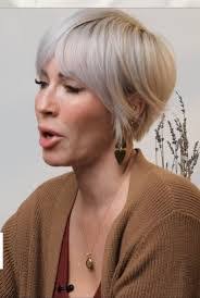 Carol Huth's Instagram, Twitter & Facebook