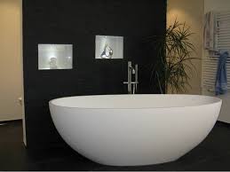 Freistehende Badewanne Piemont Medio Aus Mineralguss Weiss Matt Oder Glanzend Badewanne Freistehende Badewanne Badezimmer