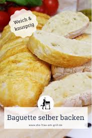 Baguette Rezept So Gelingt Die Weissbrot Stange Zuhause Perfekt Rezept In 2020 Baguette Selber Backen Rezepte Brot Backen Rezept Einfach