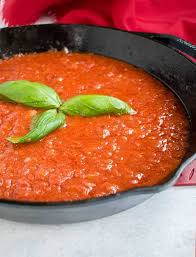 My Homemade Marinara Sauce Is So Quick And Easy You Can Forget Jarred Spaghetti Sauce Enj In 2020 Marinara Sauce Homemade Homemade Marinara Italian Recipes Authentic