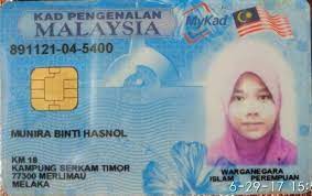 Haiwan peliharaan anda juga boleh memohon kad pengenalan warganegara malaysia ini. Identity Card Ic Or Mykad In Malaysia Truly Miszvr Cute766