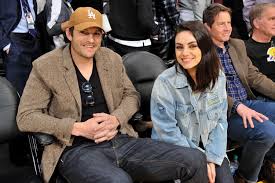Mar 05, 2021 · ashton kutcher is currently married to actress, mila kunis. Mila Kunis And Ashton Kutcher Had Date At Disneyland Amid Demi Moore S Tell All Drama