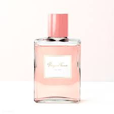 Download Download Premium Psd Of Feminine Perfume Bottle Mockup Design 1209907 Feminine Perfume Perfume Bottles Bottle Mockup