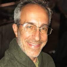 Kari Raber's Instagram, Facebook & TikTok