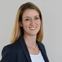 600+ perfiles de «Janine»