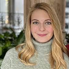 Virginia Dollins's Instagram, Twitter & Facebook