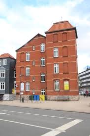 Ein kriterium dafür, dass menschen mit anspruch und niveau hier leben, ist neben zahlreichen wohnungen, von. Datei Frankenberg Eder Bahnhofstrasse 18 001 Jpg Wikipedia