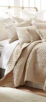 Black Gold And Cream Bedding Luxury Bedding How To Choose Bed Linens Designer Bedding Luxury Bedding Bed Linens Luxury Champagne Bedroom