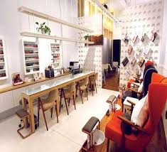 Customized Design Mall Salon Nail Art Bar Kiosk Make Up Station Display Table China Beauty Salon Equ Beauty Salon Equipment Bar Furniture For Sale Nail Salon