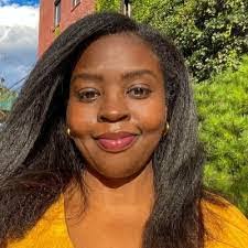 Aisha Carney's Instagram, Twitter & Facebook