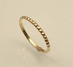 Elizabethan Yellow Gold Beaded Wedding Band 1 Mm Ring Etsy Beaded Wedding Wedding Bands Family Jewellery