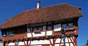 „schwörerhaus) ist ein deutscher fertighaushersteller. Denkmalstiftung Baden Wurttemberg Schmuckstuck Im Ortsbild Das Schworer Haus In Immenstaad