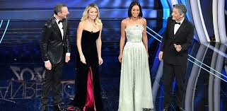 Che pasticcio sta succedendo intorno a rula jebreal a sanremo 2020? Sanremo 2020 Il Commovente Monologo Di Rula Jebreal Diredonna