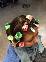 ショートヘアでもかけられるパーマ巻き方 ゆるふわ くせ毛風 外ハネパーマなど毛先パーマ 美容室 4cm 野々市店 浜松孝行 ブログ パーマロッド 毛先パーマ パーマ