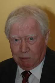 Hans Mommsen (Autor): alle Bücher + Steckbrief bei Penguin