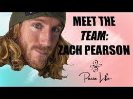 Zach Pearson's Instagram, Twitter & Facebook