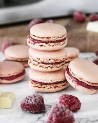 Recette Macarons Framboise Chocolat Blanc Astuces Recette Macaron Framboise Recette Macaron Macaron Framboise