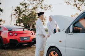 580 psi), dibandingkan dengan mesin bensin yang hanya 8 hingga 14 bar (0,80 hingga 1,40 mpa; Jodoh Datang Nak Tolong Boleh Pula Gadis Ni Lari Masuk Kereta Temperature Turun Pasangan Ini Naik Pelamin Kisah Cinta Kami Memang Real Viral Mstar