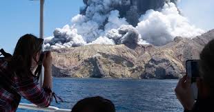 Live news, investigations, opinion, photos and video by the journalists of the new york times from more than 150 countries around the world. New Zealand Volcano Eruption Kills 5 People Americans Among The Missing