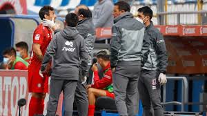 Jorge valdivia er en chilensk fodboldspiller, som blev født den 19. U La Calera Made A Medical Report On Jorge Valdivia After A Worrying Episode Outside The Uc