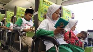 We did not find results for: Seratus Santri Asal Pekalongan Lantunkan Ayat Suci Alquran Di Dalam Gerbong Kereta Tribun Jateng