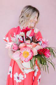 Party Planning A Tropical Palm Leaf Pink Flamingo Themed Soiree Lauren Conrad Hawaiian Wedding Themes Palm Wedding Flamingo Themed Party