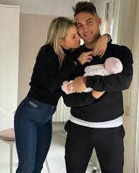 Jun 09, 2021 · lautaro martinez's agent has offered barcelona hope the argentina international striker could be lured to the camp nou in the summer transfer window from serie a side inter. Who Is Agustina Gandolfo The Life Of Lautaro Martinez S Wife