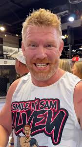 California native, Dylan Ludwig, faces Las Vegas product Oleg Mikhov in a  160lb catchweight firefight at #HFN16 🔥 🎟️ Tickets available at  Hendosports.com 🎥 Stream live at combatsportsnow.com 📍 27901 Jefferson  Ave Temecula, CA