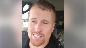 Gym member's Trump shirt leads to online backlash