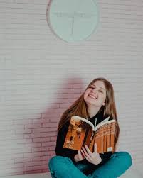 rima alosta on instagram شو اكتر نوع كتب بتحبو تقروا انا بحب الروحانيات و كتب الحب ودخلكون شو احلا كتاب قريتو كتاب ريما ريماستوب يوت fashion