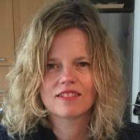 Winnie Petersen's Instagram, Twitter & Facebook