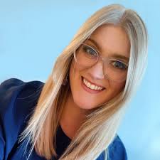 Bethany Kinder, Class of 2017, shares her love for UC! "I graduated with an  Integrated Communication (ICOM) degree and a minor degree in Leadership.  While at UC, I was President of the