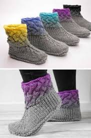 Strickanleitung Fur Tolle Wollhausschuhe Mit Ombre Effekt Strickanleitung Stricken Fur Mit Ombreeffekt Strickanle Patikler Orgu Orgu Projeleri