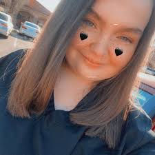 Who is a good cake maker in Tri?