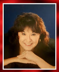 Mary Ponce's Instagram, Twitter & Facebook