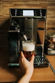 Delonghi coffee machine prima donna xsmn thu 4 hang. De Longhi Coffee Moments And Typical Viennese Coffee Recipes You Got To Try Vienna Insider