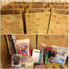 Swag Bags For Corporate Events Fundraisers Fashion Shows Or Girl S Night Out Custom Handbags Swag Bag Designer Cosmetic Bag