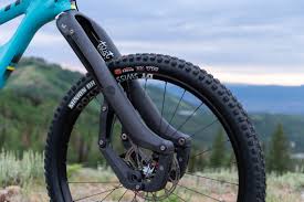 Trust Shout 178 Mm Enduro Federgabel Furs Grobe Mtb News De Federgabel Gabel Mtb