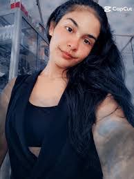 Paula Vernon's Instagram, Twitter & Facebook