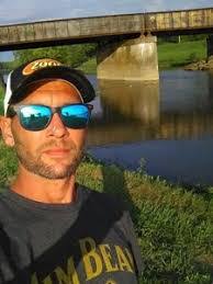 Jeri Schulte's Instagram, Twitter & Facebook