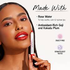 Rose Kiss's Instagram, Twitter & Facebook