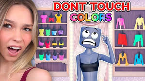 Donating My fan VIP Pass in Dress to impress 💖✨ #dresstoimpress #dti  #roblox #shorts