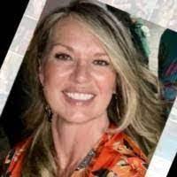 Lisa Vankirk's Instagram, Twitter & Facebook