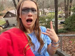 This past weekend was my first time going to a Fall Weekend Young Life Camp  and it was an absolutely rollercoaster. We laughed, cried, and carried