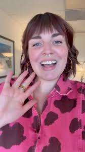 Mirror Moments Therapy