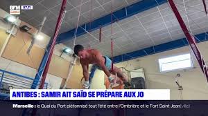 Un binôme composé d'un homme et une femme sera désigné, même chose chez les athlètes paralympiques. Antibes Dans Les Coulisses De La Preparation Du Porte Drapeau Samir Ait Said Pour Les Jo De Tokyo