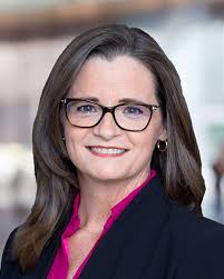 Beth Kay's Instagram, Twitter & Facebook